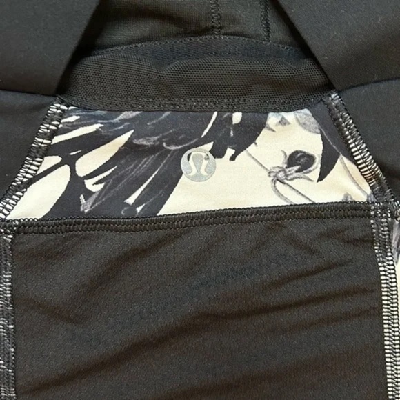 Lululemon Push Ur Your Limits Tank Brisk Bloom Black White Size 4 - Picture 9 of 10